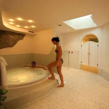 فندق Wirtshaushotel Alpenrose